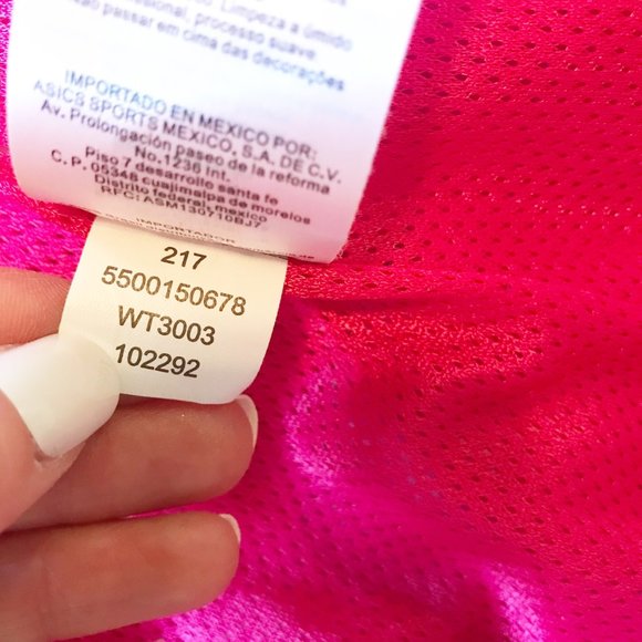 ASICS Storm Shelter Cosmo Pink Striped Hooded Rain Jacket Womens Medium - Picture 7 of 11